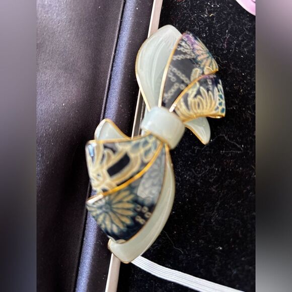 Vintage CLIP PARIS Hair Barrette Rhinestone Floral hairpiece Metallic designer - Picture 2 of 4